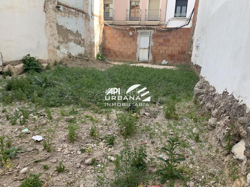 Foto b3a3359f-7351-46e3-a590-418349ff846d. Wohngrundstück in Centro Lucena