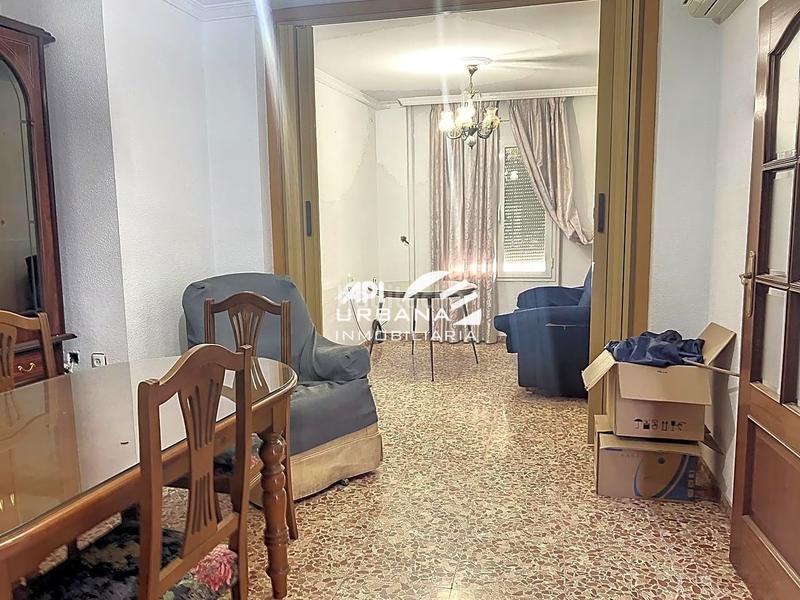 Foto d927d1ca-b29b-4fa2-bc01-e308302397e1. Casa amb aparcament a San Francisco Lucena