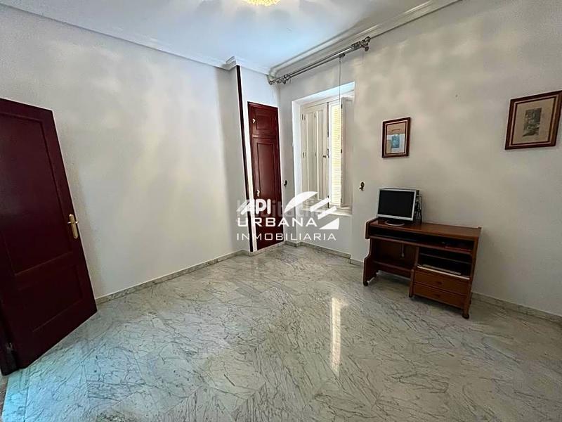 Foto 828daea9-aaa0-462d-8c77-45ae068e8dab. Piso en Centro Lucena