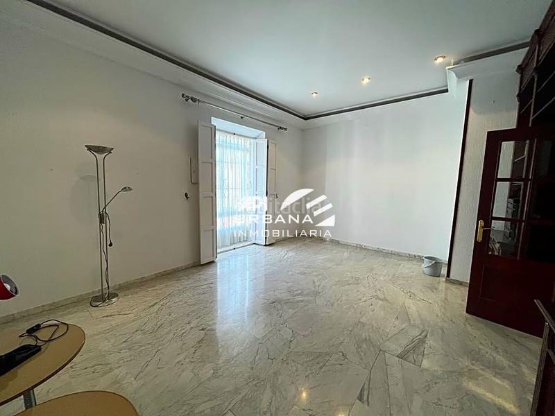 Foto a11df19f-fbb3-4dfc-b797-08c216a0cacb. Piso en Centro Lucena