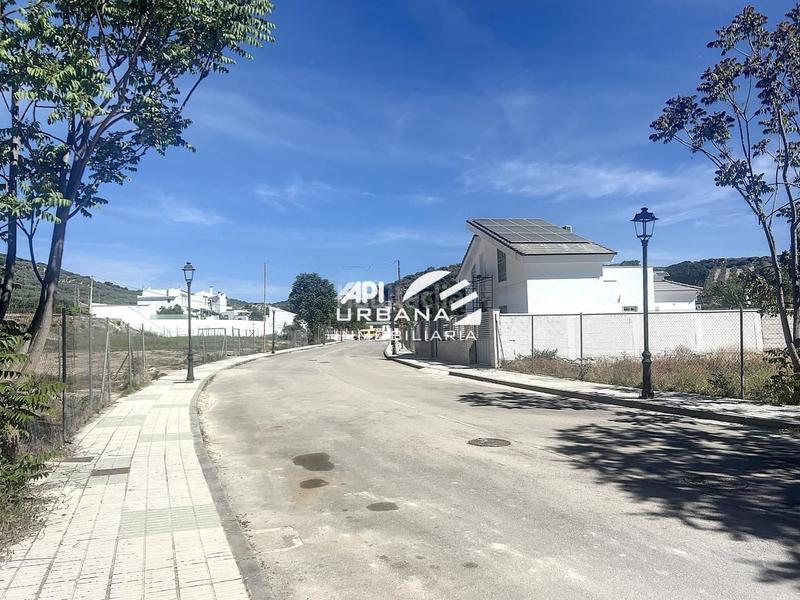 Foto 00edf7e7-3738-467f-ad6a-7aefde4470b7. Terreno residenziale in Rute