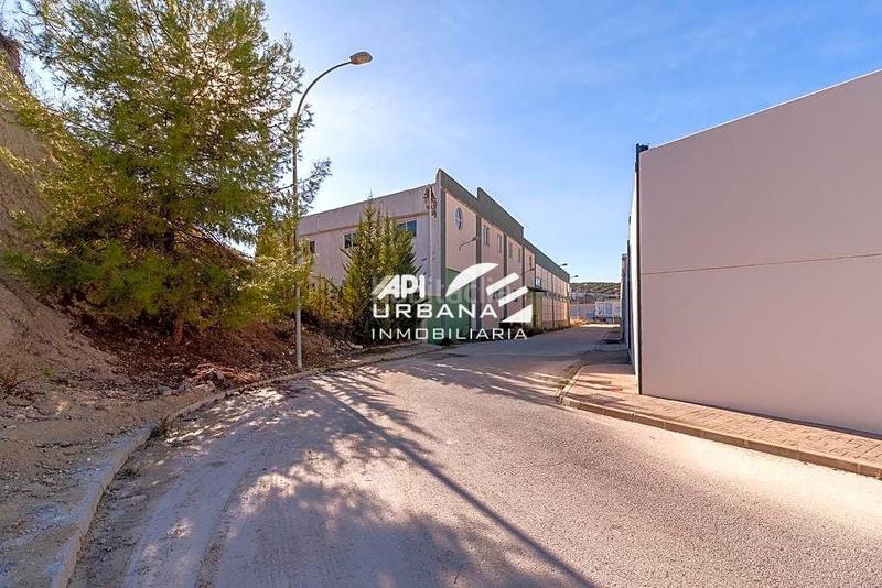 Foto 940c6dbb-6736-4718-a10a-f7c583f9c612. Nau industrial a El Valle Lucena