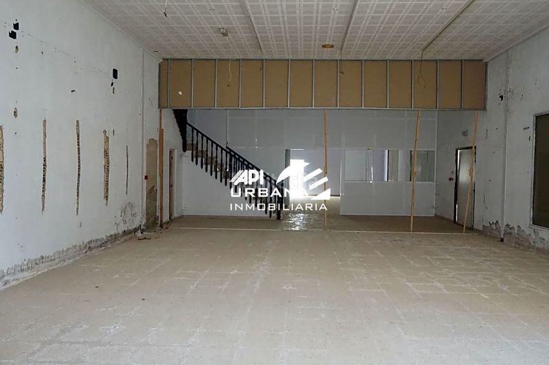 Foto fdc50439-06d8-4641-97a0-630993c3971e. Nave industrial en El Valle Lucena