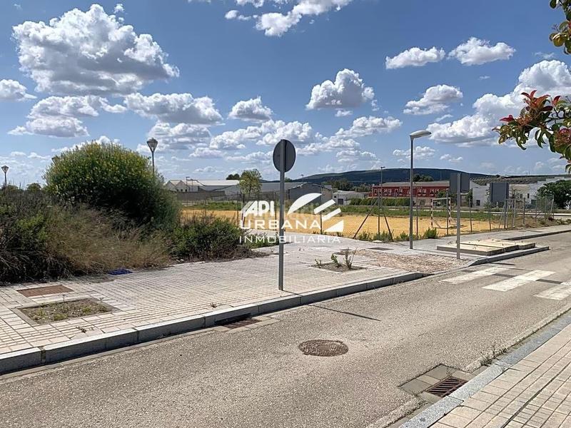 Foto f82a9d78-74ad-41de-8250-7905acd019aa. Wohngrundstück in San Francisco Lucena