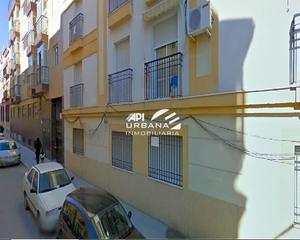 Parking coche  Calle maestro gordillo. Este plaza de parking se encuentra en calle calzadilla del valle