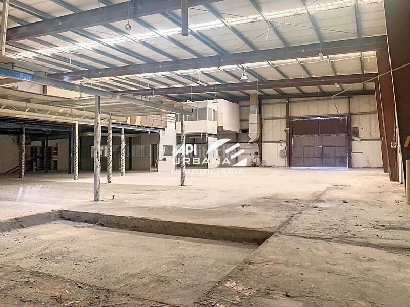 Foto 70923bf3-b8ce-4bb6-9aee-95b1cda243e0. Capannone industriale in San Francisco Lucena