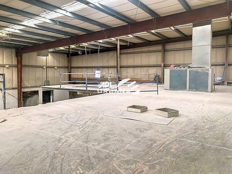 Foto 5354262f-0f9d-492b-908a-53e75d789867. Industrial building in San Francisco Lucena