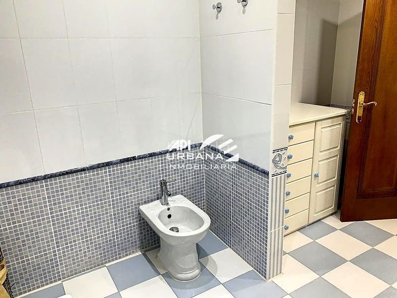 Foto 8109fa83-accb-4bde-91f2-d5025d54a2cc. Casa amb piscina a El Carmen - La Barrera Lucena