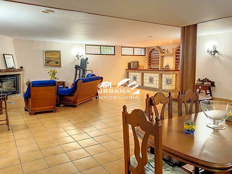 Foto abcc2bf3-e005-424a-b822-0d0476e24630. Casa amb piscina a El Carmen - La Barrera Lucena