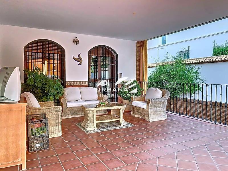 Foto 11cf318e-4a60-4f3e-8b09-58b655098e25. Casa amb piscina a El Carmen - La Barrera Lucena