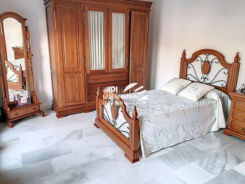 Foto 15fd44e5-3e79-44dc-9c85-cf6152a426ad. Casa amb piscina a El Carmen - La Barrera Lucena