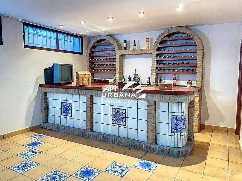 Foto 250a9d71-04f6-4948-8bd3-a4ac3c45ff67. Casa amb piscina a El Carmen - La Barrera Lucena