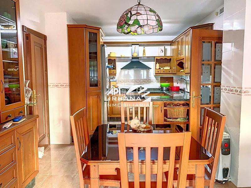 Foto 39fb0741-6de7-41bd-963f-ac68778009c6. Casa amb piscina a El Carmen - La Barrera Lucena