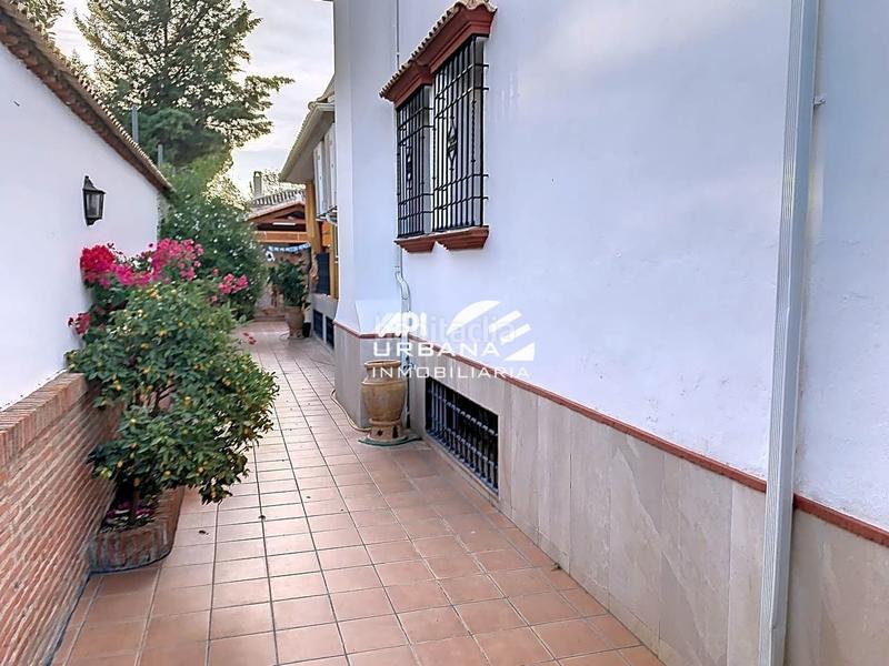 Foto c4a541c1-f89a-4319-a29b-8d135fdcf1a7. Casa amb piscina a El Carmen - La Barrera Lucena