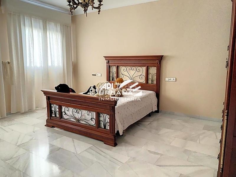 Foto ef6f8247-879f-435d-b08c-ecbc7439bf63. Casa amb piscina a El Carmen - La Barrera Lucena