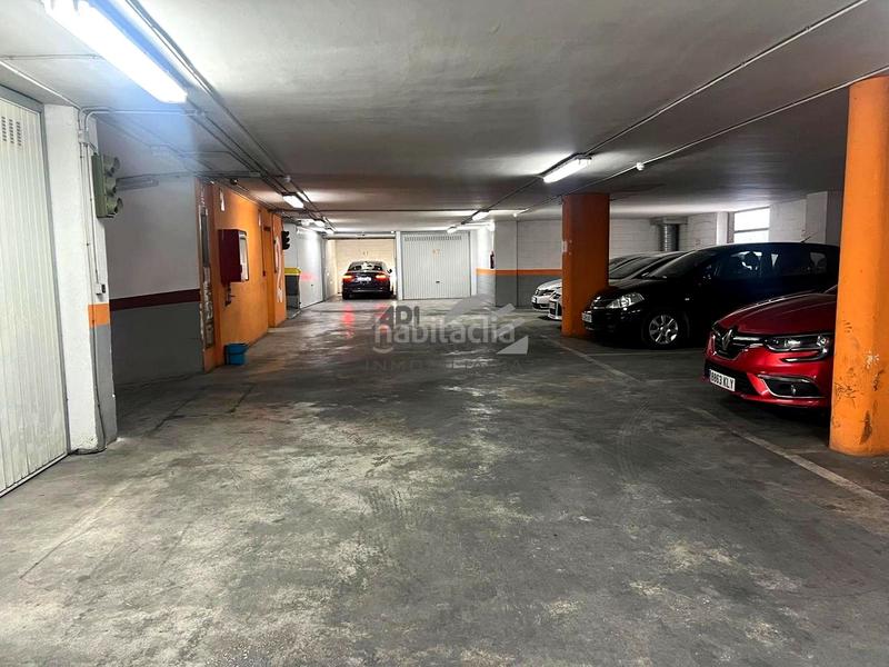 Foto d9c6fac5-82bc-4463-a96d-99617e1edce2. Parking voiture dans Las Tinajerías - Juderías Lucena