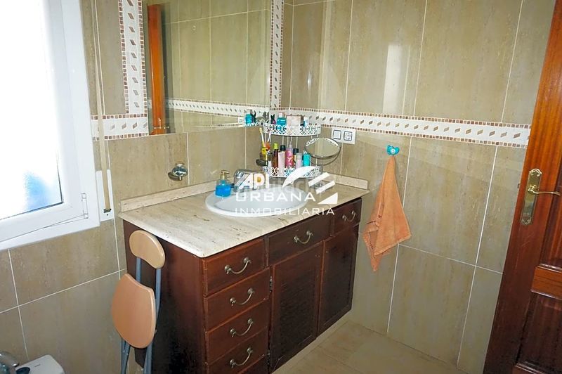 Foto 942cb4a3-b67a-41d6-a95d-d566ad000bbc. Casa amb piscina a San Francisco Lucena