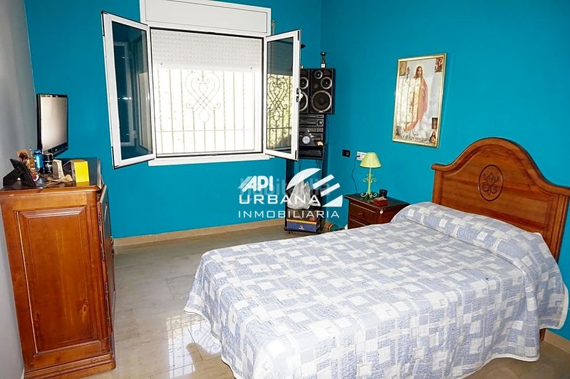 Foto c0e9793e-706d-4e6a-9497-be13e4d568e4. Casa amb piscina a San Francisco Lucena