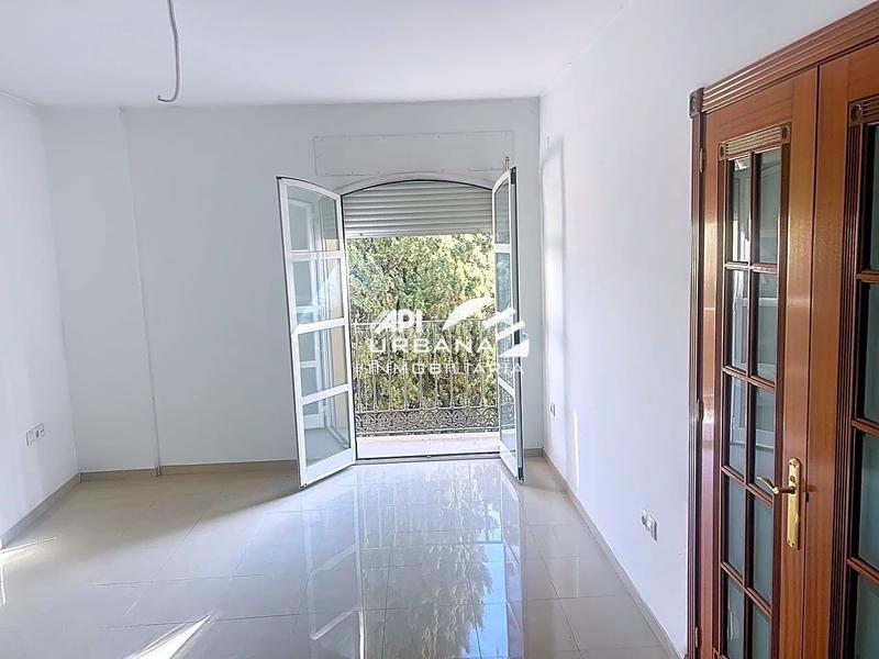 Foto df5e1df9-bd28-495d-bf0b-6408d3053939. Piso en San Francisco Lucena