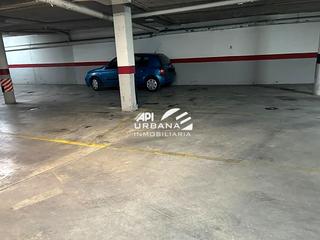 Aparcament cotxe  Calle abad serrano. Este plaza de parking se encuentra en calle abad serrano, 14900,