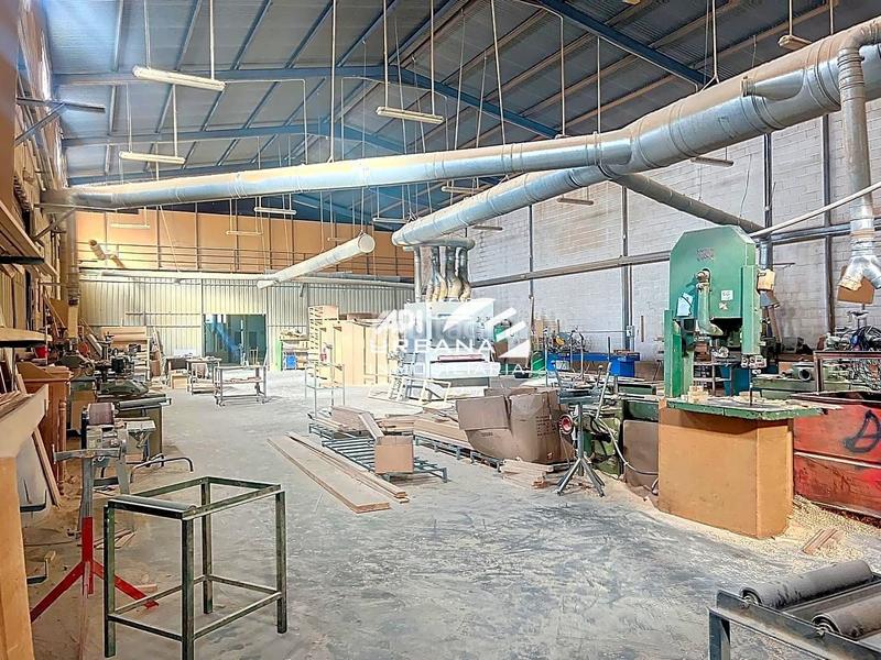 Foto 0bbf1500-5b73-4bc4-9264-d11f39ad9210. Fabrikhalle in Poleares Lucena