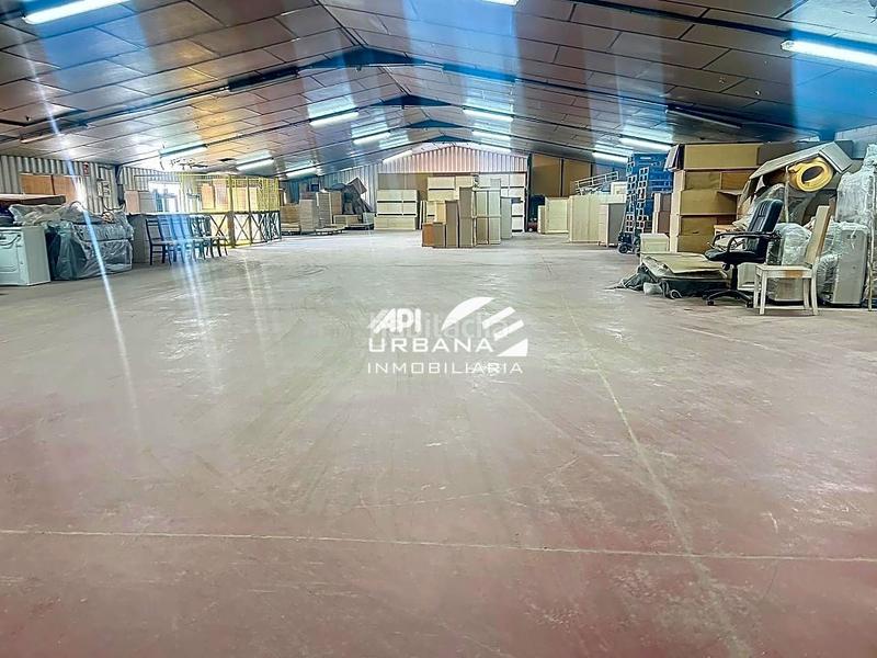 Foto 5c672013-afe7-4c1d-b9d8-f707f743e962. Fabrikhalle in Poleares Lucena