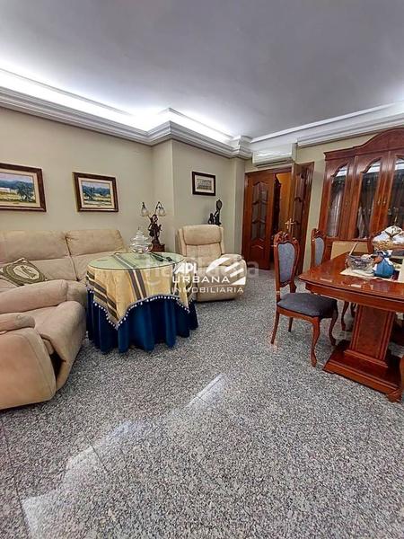 Foto d7f6c79f-9598-4421-b1b9-fc46d70330a6. House in Centro Lucena