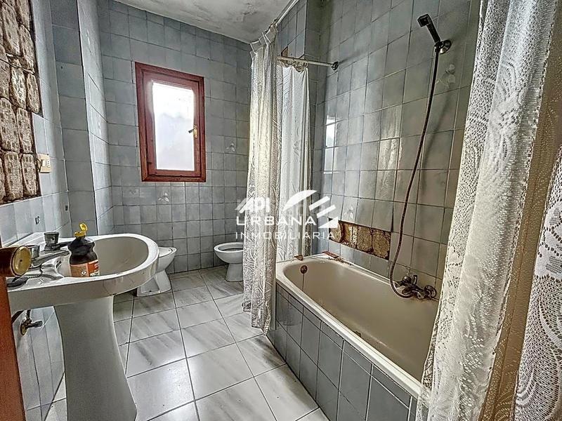 Foto 314a5d37-5f95-4adf-9d36-2a36dae83627. Casa en El Valle Lucena