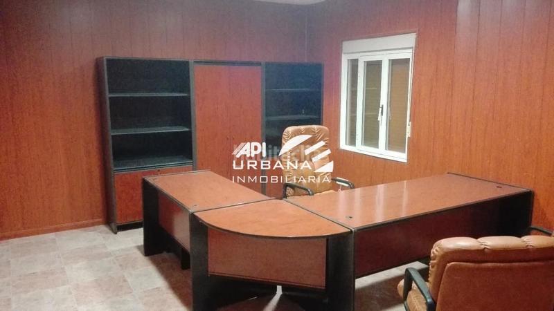 Foto 91c4ecd6-beb2-4865-82a3-1c2fd84e6841. Bâtiment à usage industriel dans Poleares Lucena