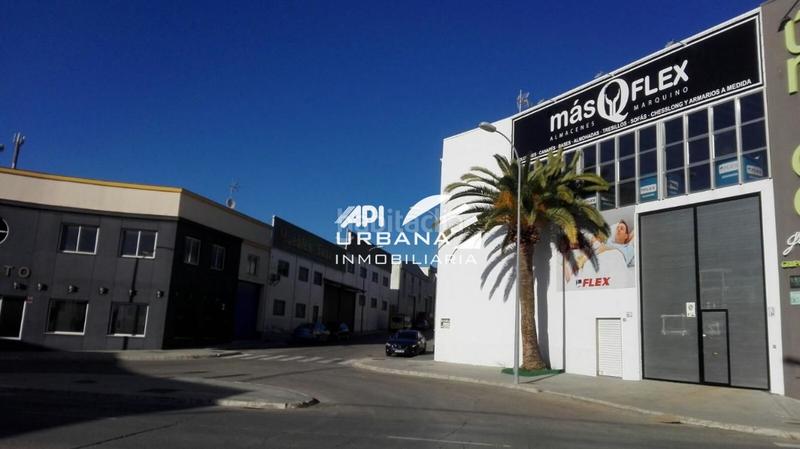 Foto c391a479-3a0c-4ee0-a8b6-83b34e8fa700. Capannone industriale in Poleares Lucena