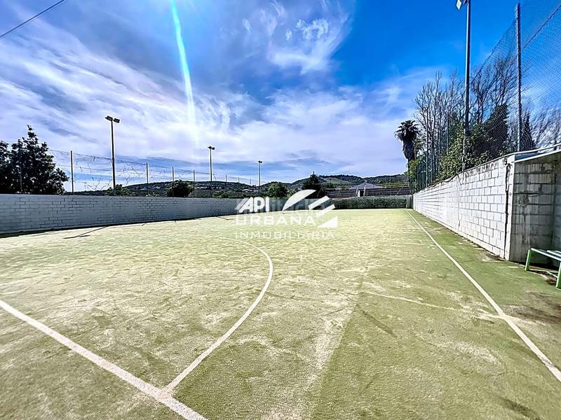 Foto cf4f623d-f213-4c13-a47d-17448f9ce016. Terreny residencial a San Francisco Lucena