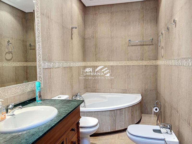 Foto 43e81d65-ce21-4a39-8a1f-8daaae29eb29. Casa con piscina in San Francisco Lucena