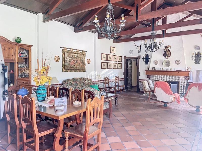 Foto 6f657f59-d252-4aff-a1f5-4146baef0151. Maison avec piscine dans San Francisco Lucena