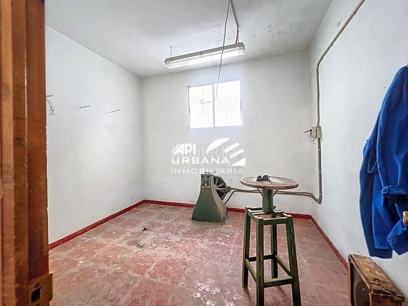 Foto f4c8d528-cb2b-47a7-a511-f72317ca4359. Nave industrial en Poleares Lucena