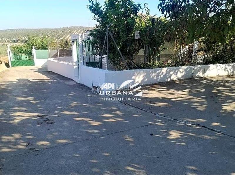 Foto b22c6eab-fb0d-44c9-bd2e-a06a629454ba. Casa amb piscina a San Francisco Lucena