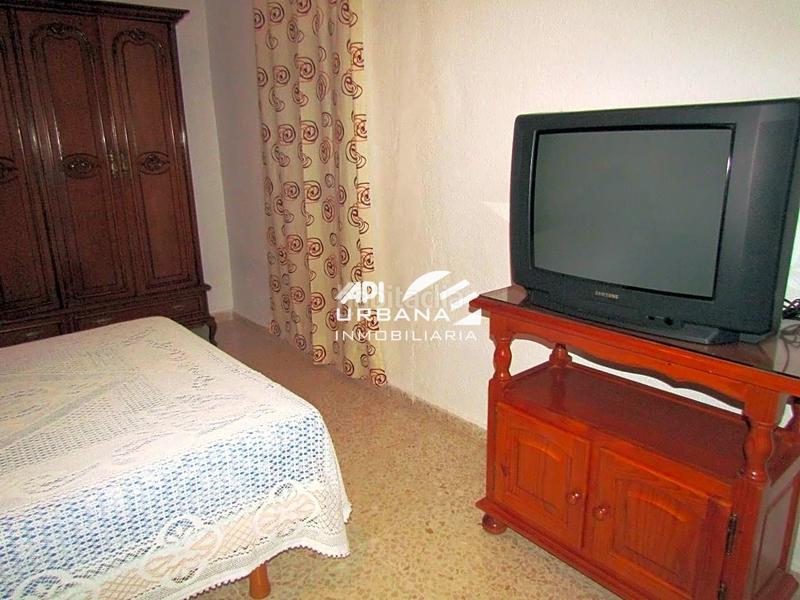 Foto eb90fb1c-da0e-4f20-81c4-39f8653da48c. Casa amb piscina a San Francisco Lucena