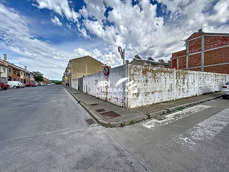 Foto 059c7fc2-61c6-4402-9cbc-a397fe8cbbc7. Terrain résidentiel dans Poleares Lucena