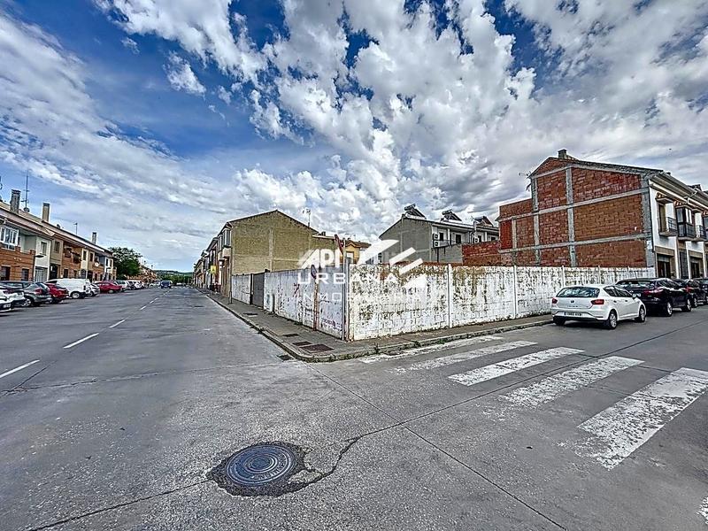 Foto 73696871-71c0-4f79-b873-e9d539e5e093. Residential plot in El Carmen - La Barrera Lucena