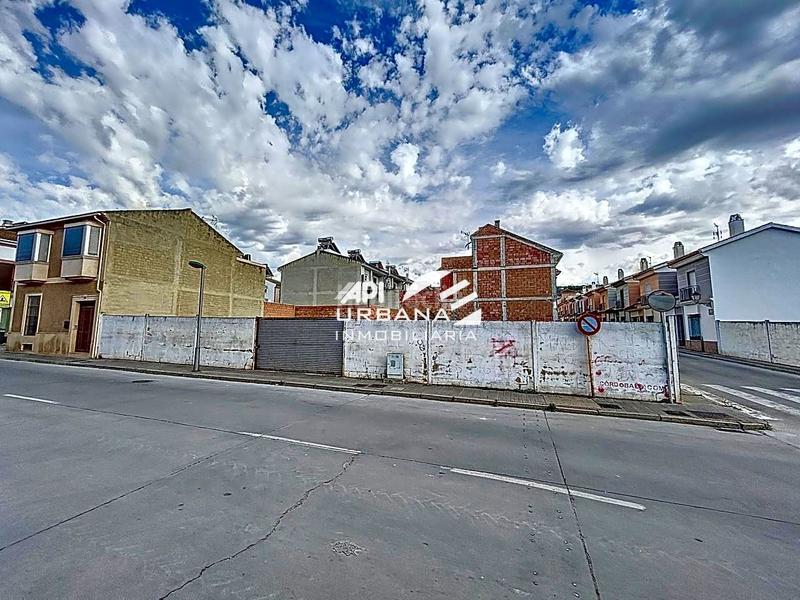 Foto 1ff1aba8-3cd8-4ab8-b6a6-97dd7d4d2cba. Wohngrundstück in El Carmen - La Barrera Lucena