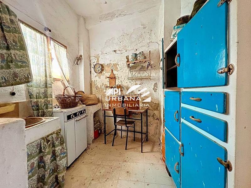 Foto 7a52d99b-9e9e-485f-8ab3-2b9666b1a4ed. Casa amb piscina a Las Vegas - Campoaras Lucena