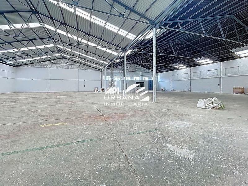 Foto 264d03b1-ef57-466b-980a-92fd5a4d1dd4. Industrial building in San Francisco Lucena