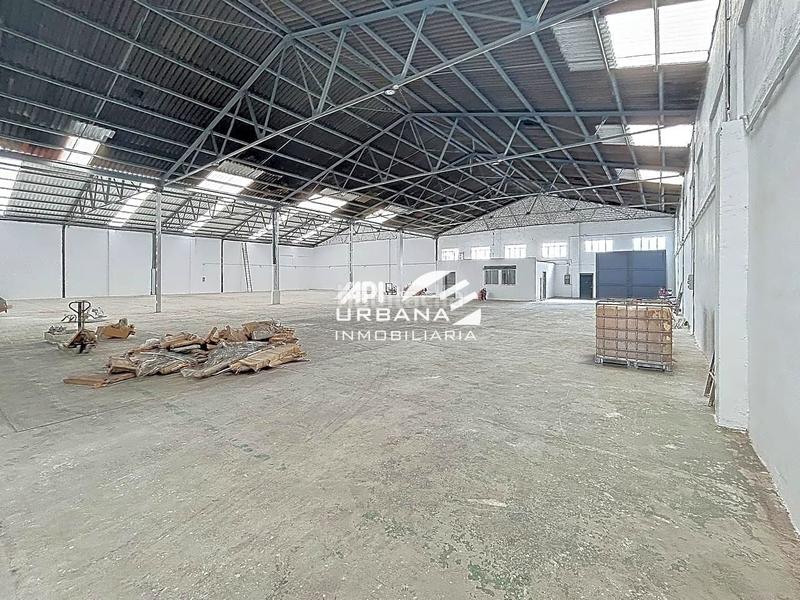 Foto 73d549a2-84a6-4dc0-a825-f0779a396aba. Industrial building in San Francisco Lucena