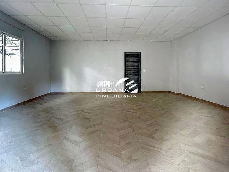 Foto e69f555b-2a29-4647-acd2-4c578502bc19. Industrial building in San Francisco Lucena