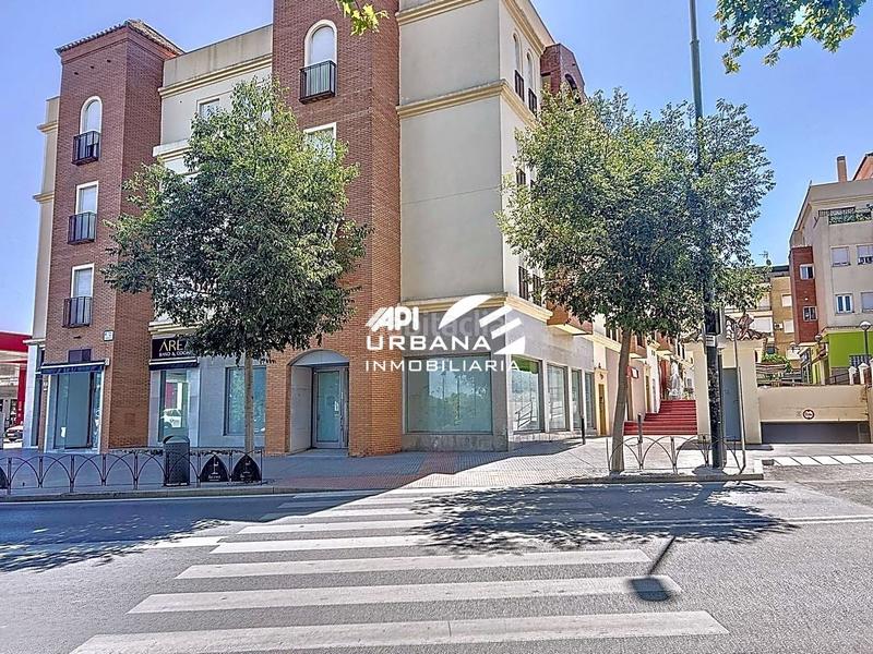 Foto 32dc68e2-5f57-4a1b-aed0-2db910de4f1e. Alquiler local comercial en San Francisco Lucena