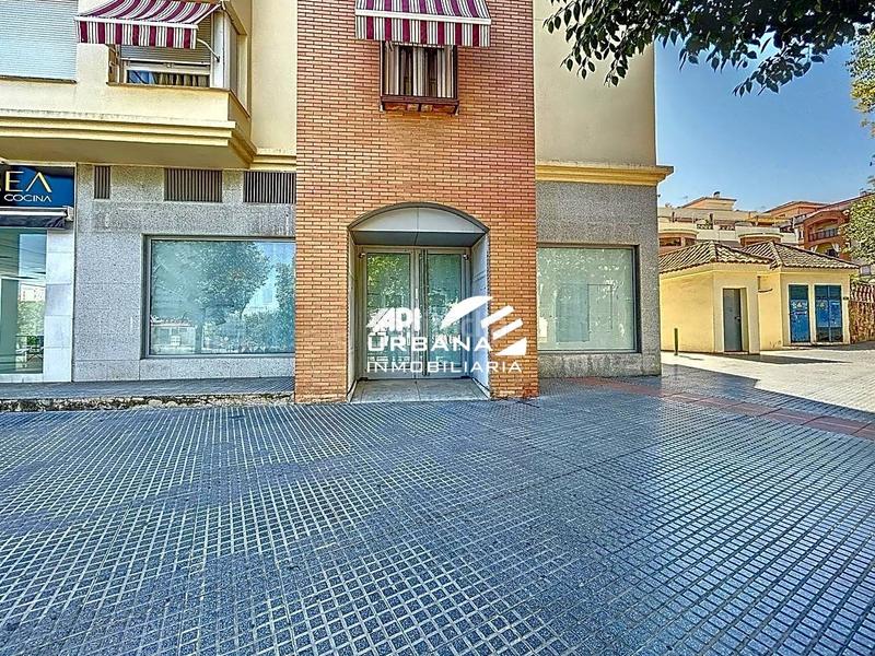 Foto d68f0a50-0930-4af5-94a4-89d6b0bd4f68. Alquiler local comercial en San Francisco Lucena