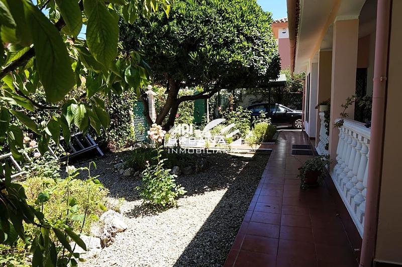 Foto 84bfc061-5030-4c51-bf96-4fbeae2e1679. Casa con parcheggio in El Carmen - La Barrera Lucena