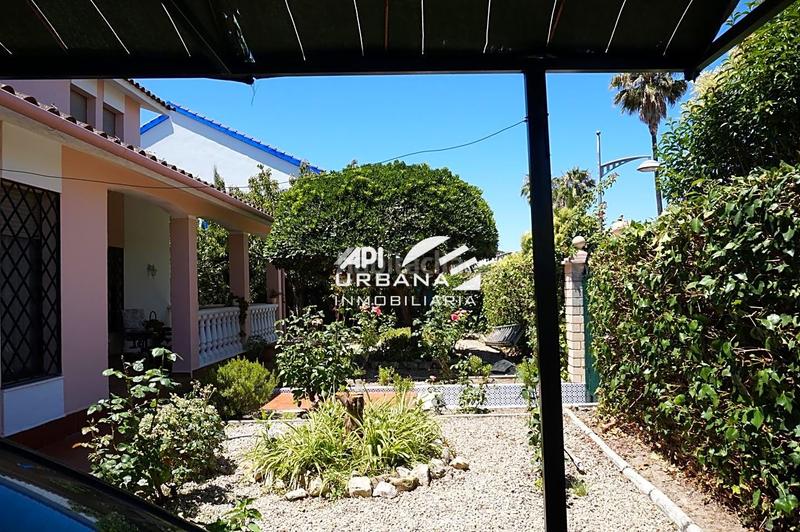 Foto ef2f7cf6-ad41-414c-ba1c-e3178ba425b7. Casa con parcheggio in El Carmen - La Barrera Lucena