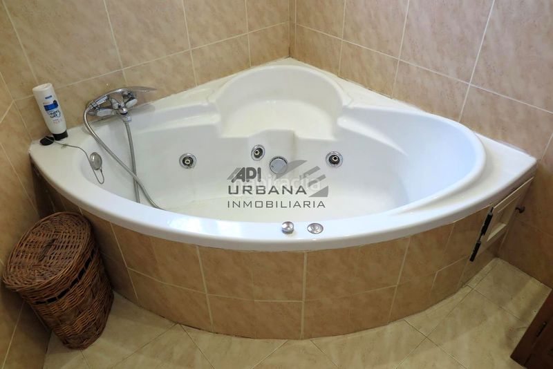 Foto b44a49ae-73af-473a-b299-df278fbceafe. Casa amb piscina a El Valle Lucena