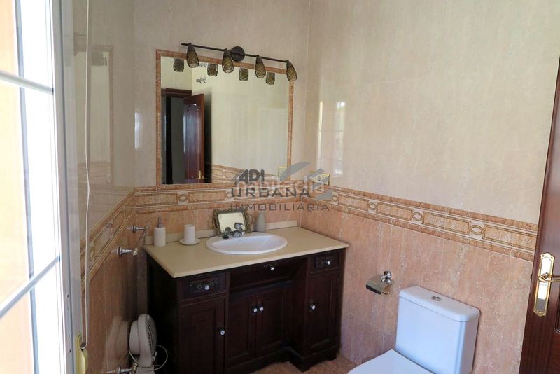 Foto f274581d-ec5a-49d8-8ec0-154dffd0020e. Casa amb piscina a El Valle Lucena