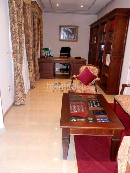Foto f5e3a30e-77cc-4212-b834-b8cc826476a8. Casa amb piscina a El Valle Lucena